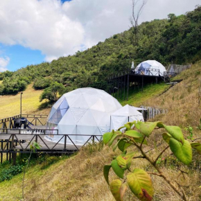 Glamping exclusivo de lujo en la montaña